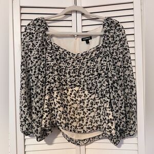 Express Black and White Puff Sleeve Floral Blouse